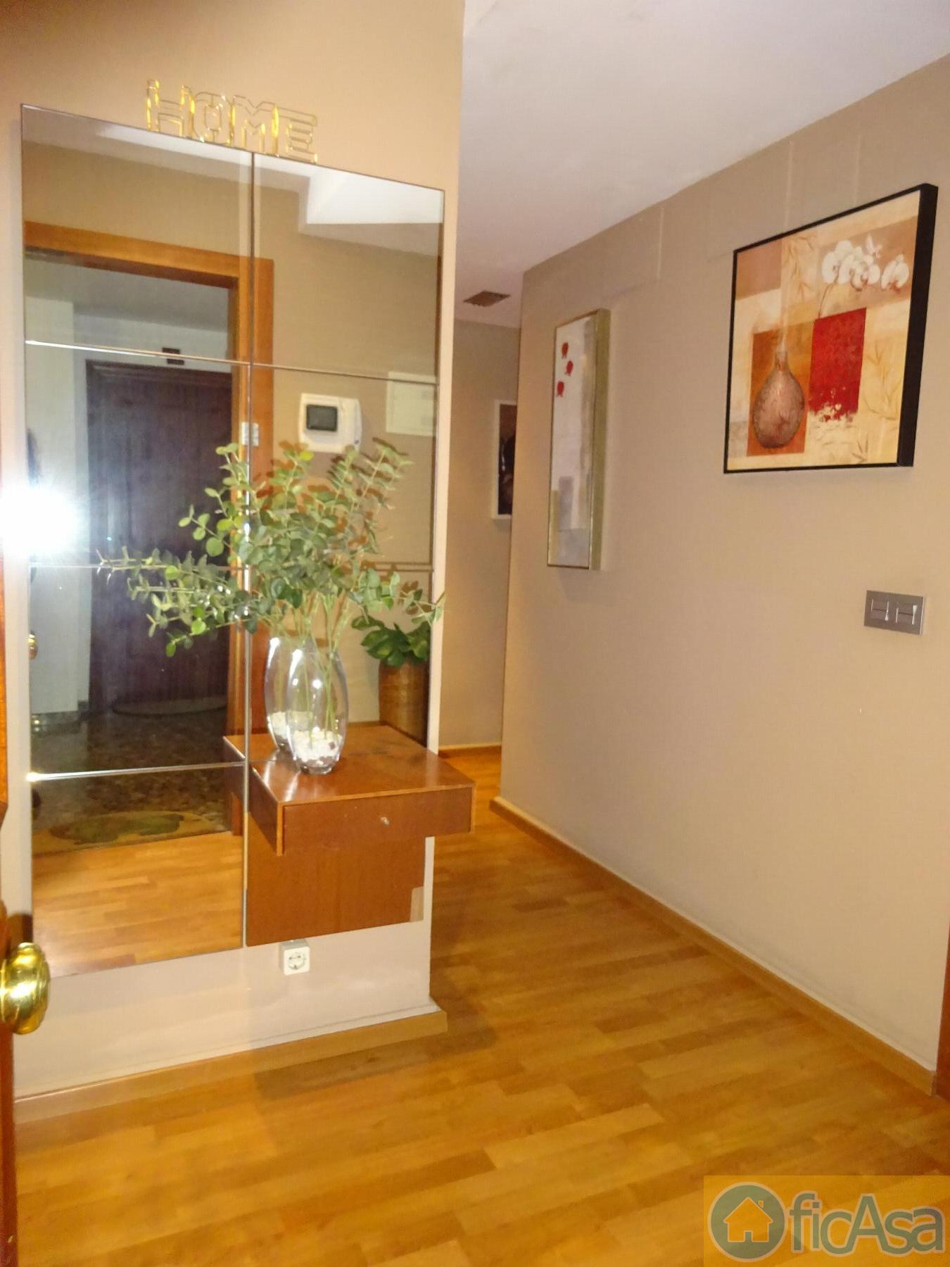 For sale of flat in Castellón