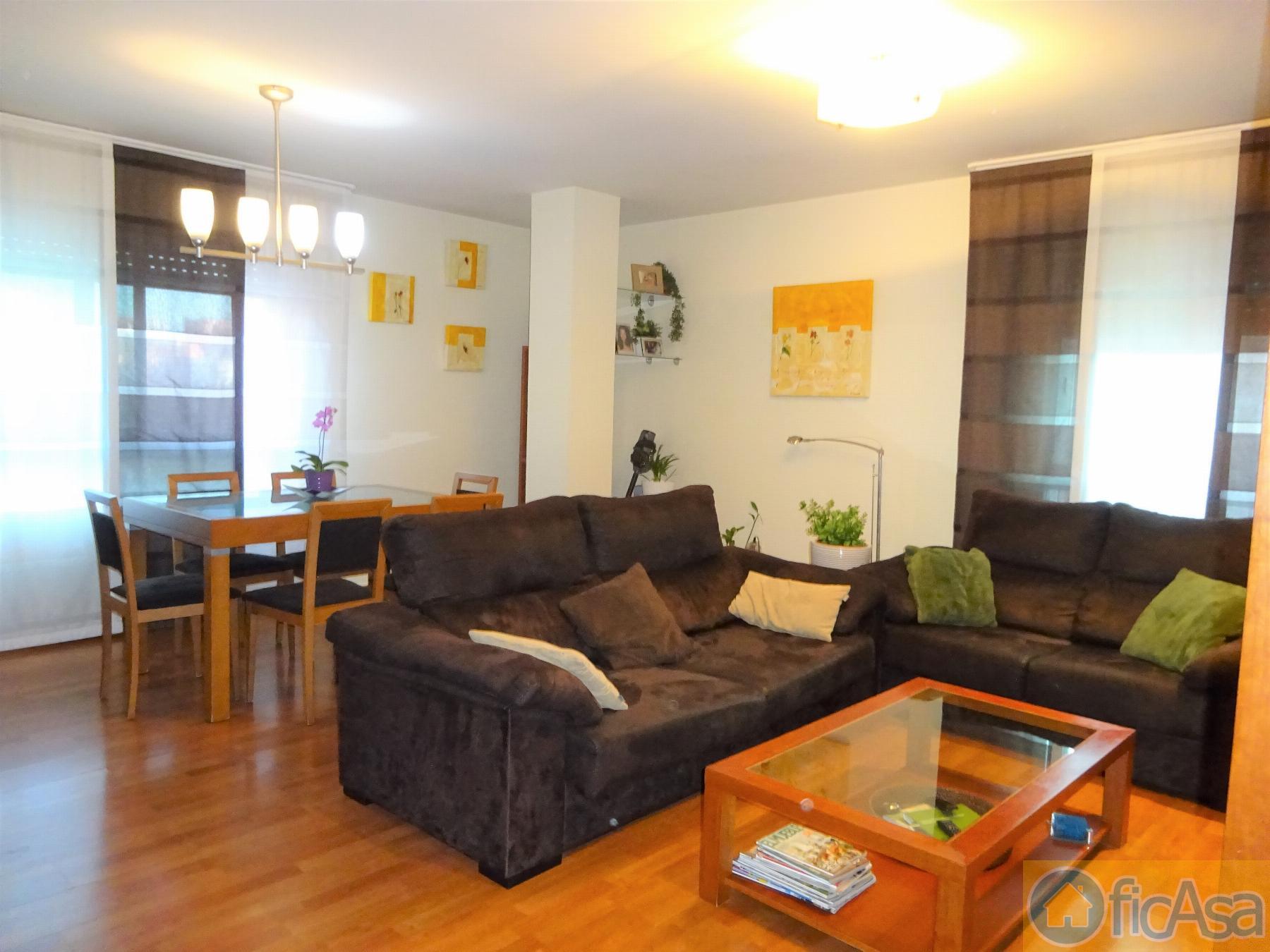 For sale of flat in Castellón