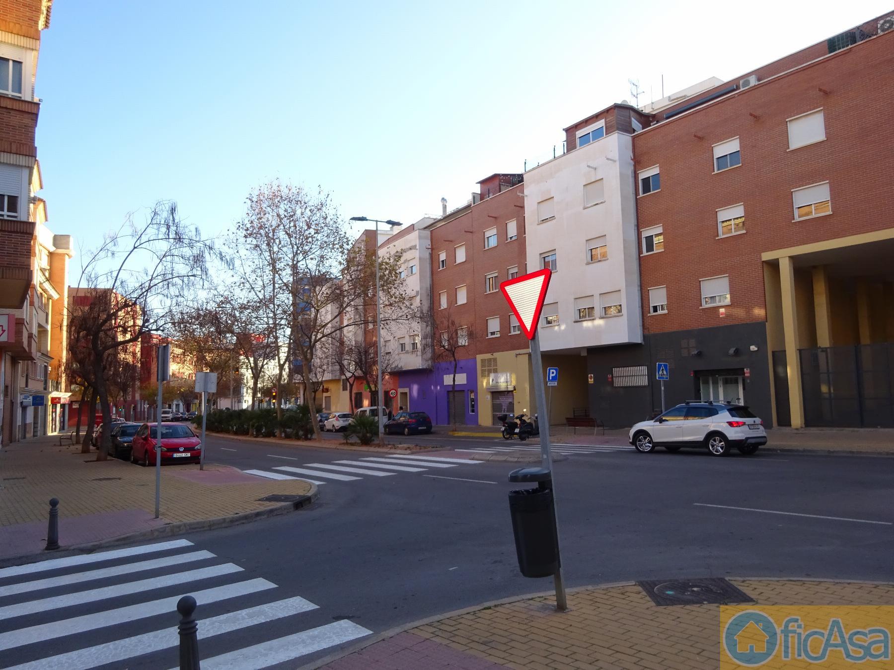For sale of flat in Castellón