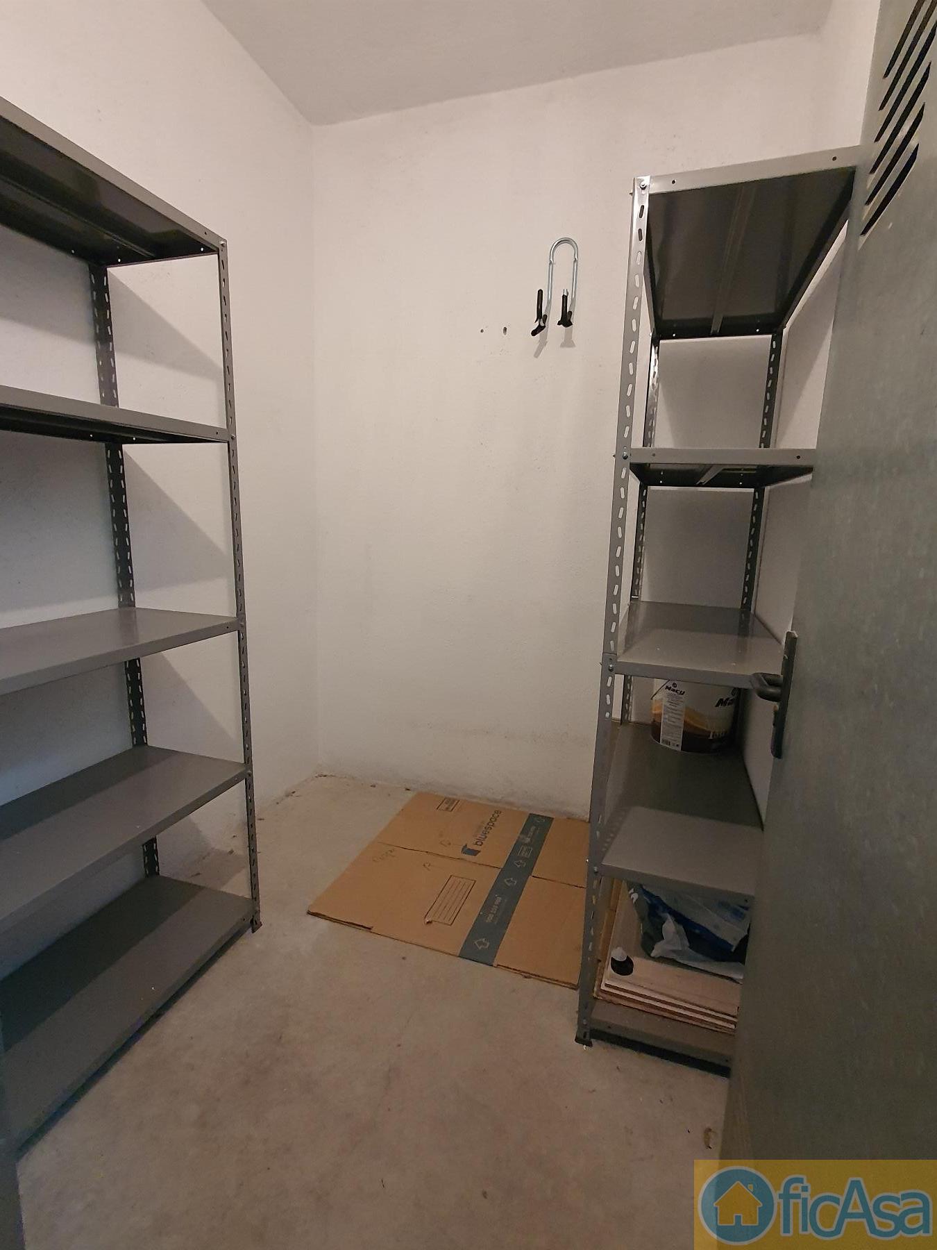 For sale of flat in Castellón