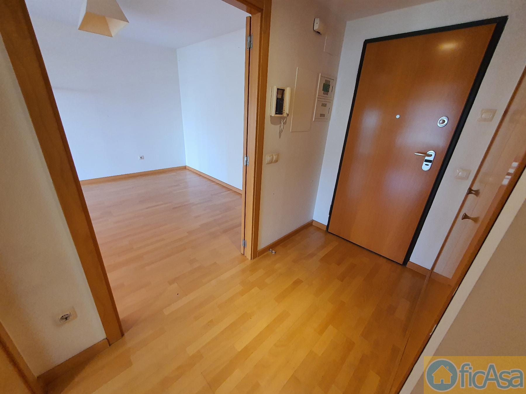 For sale of flat in Castellón