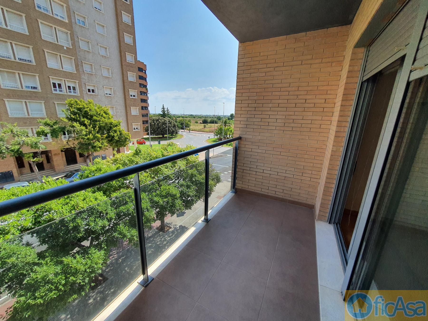 For sale of flat in Castellón