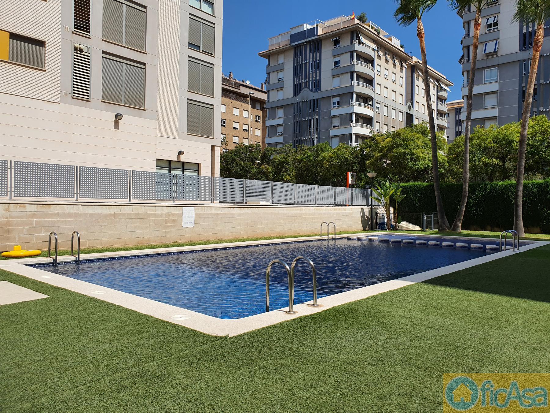 For sale of flat in Castellón