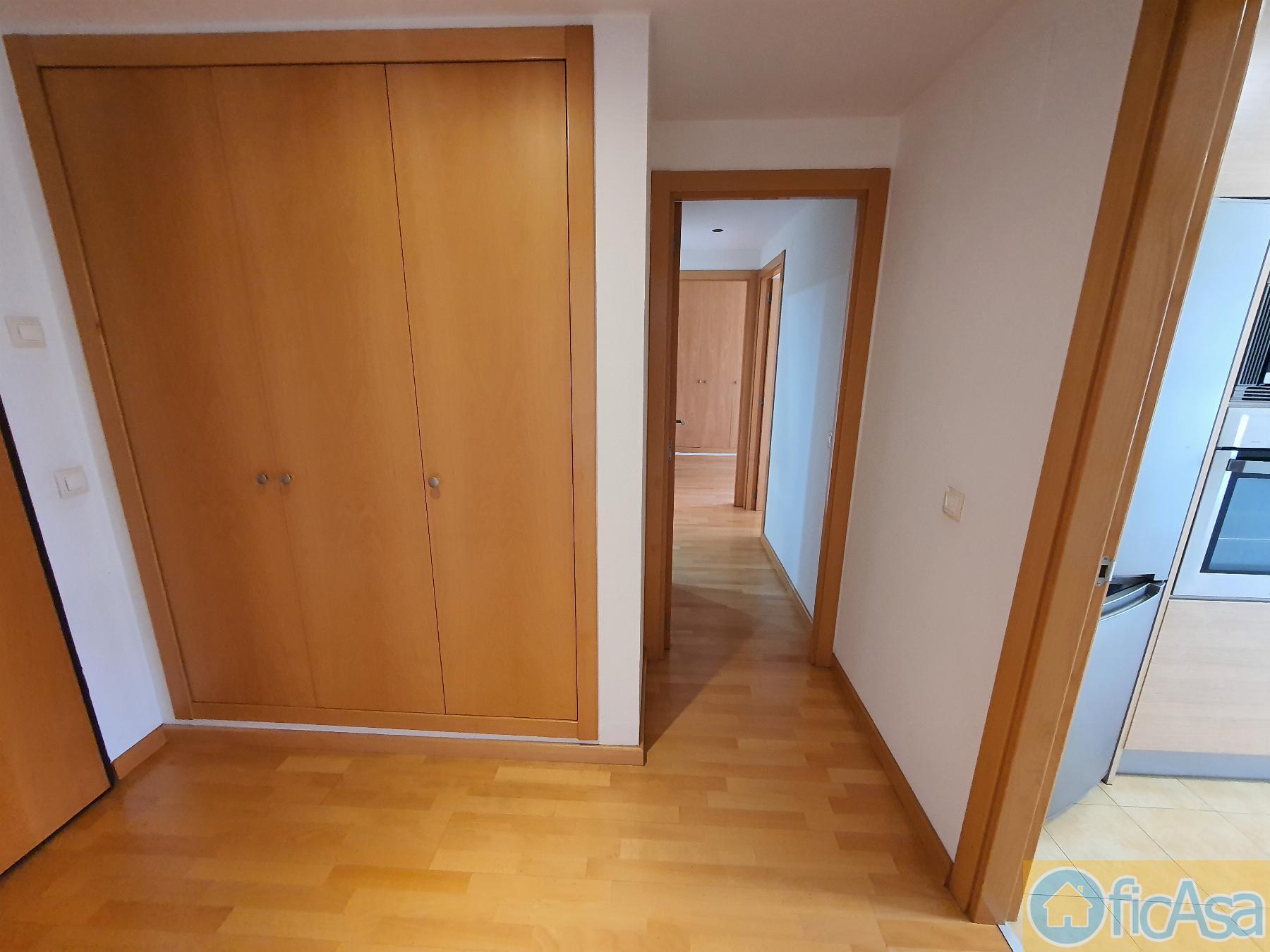 For sale of flat in Castellón