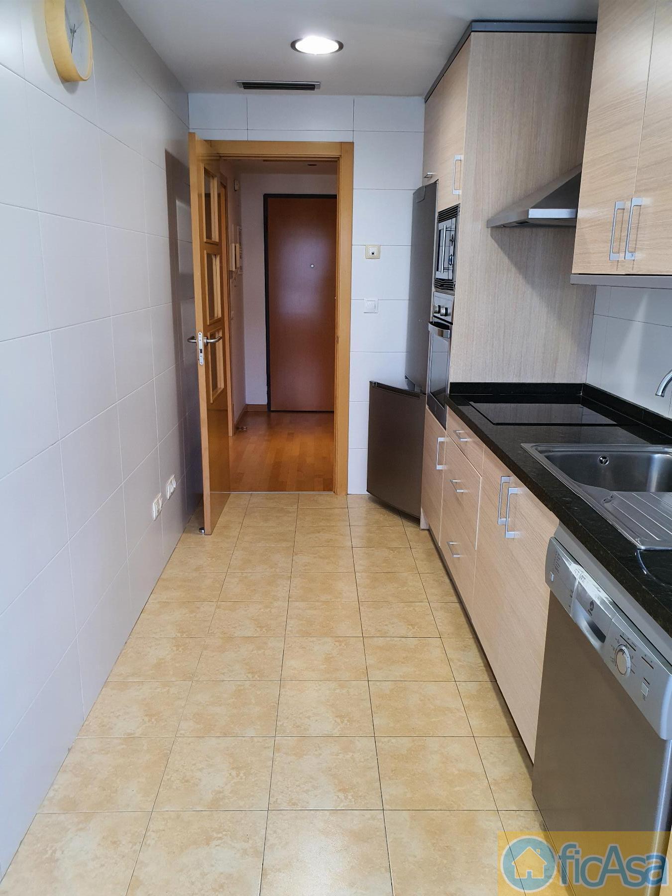 For sale of flat in Castellón