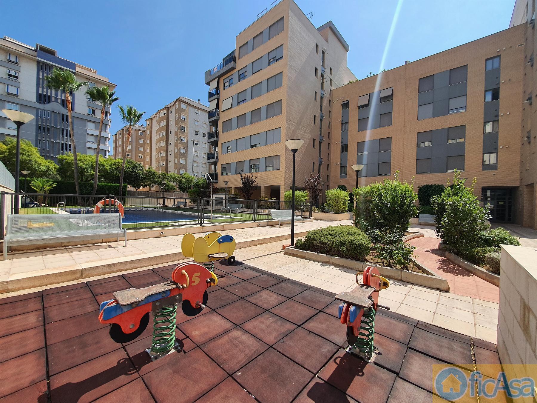 For sale of flat in Castellón