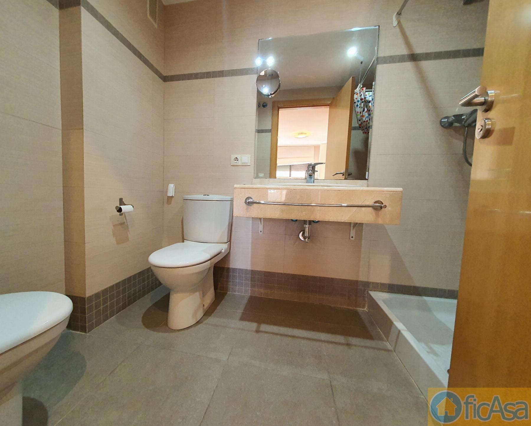 For sale of flat in Castellón
