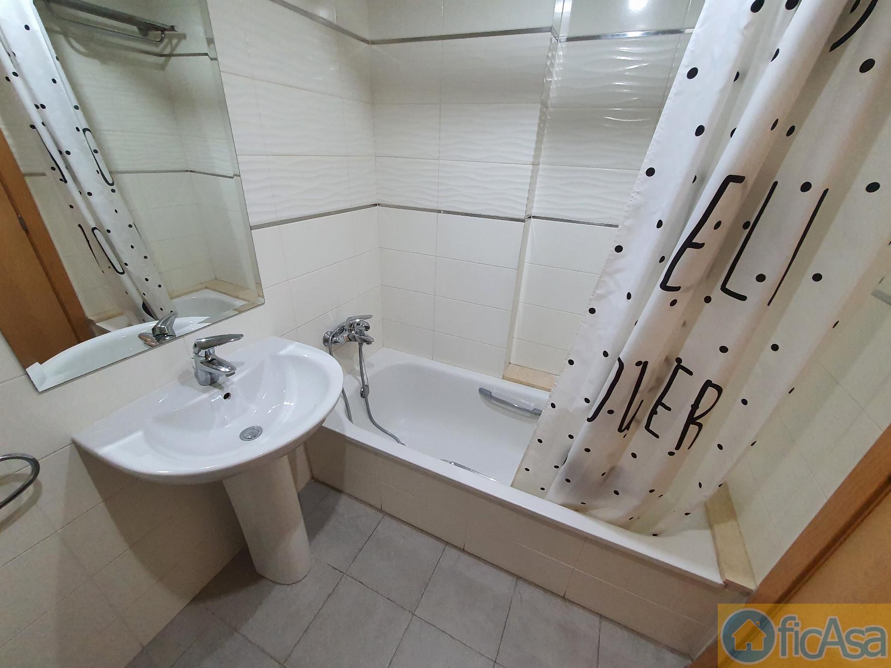 For sale of flat in Castellón