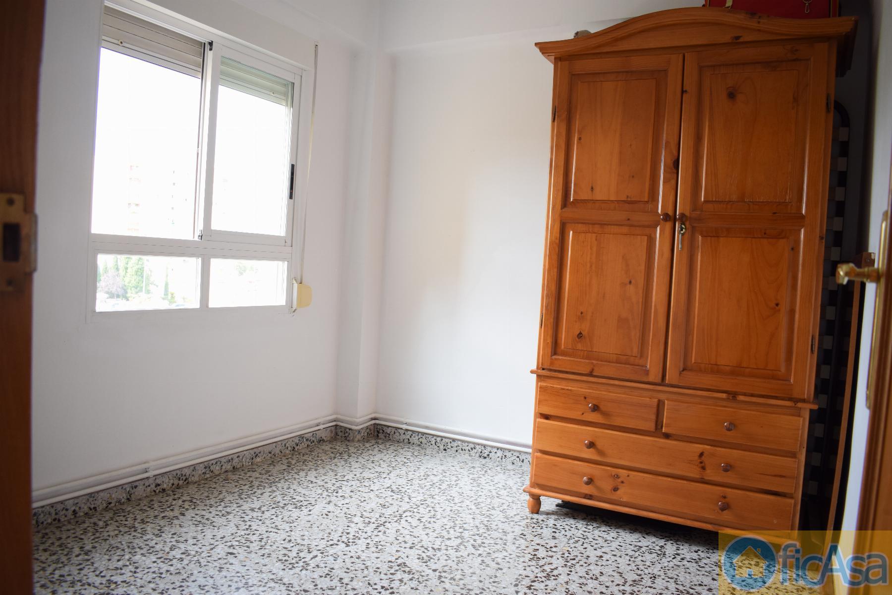 For sale of flat in Castellón