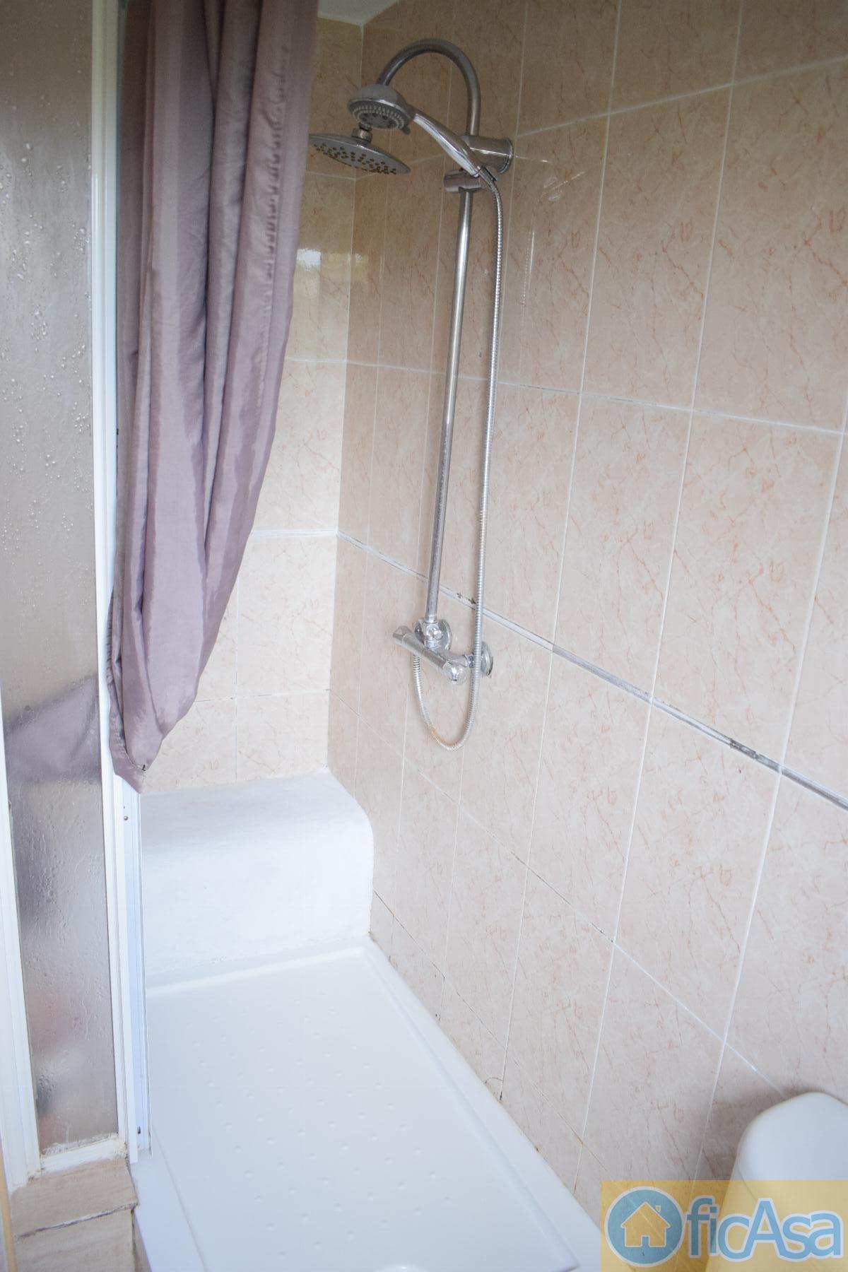 For sale of flat in Castellón