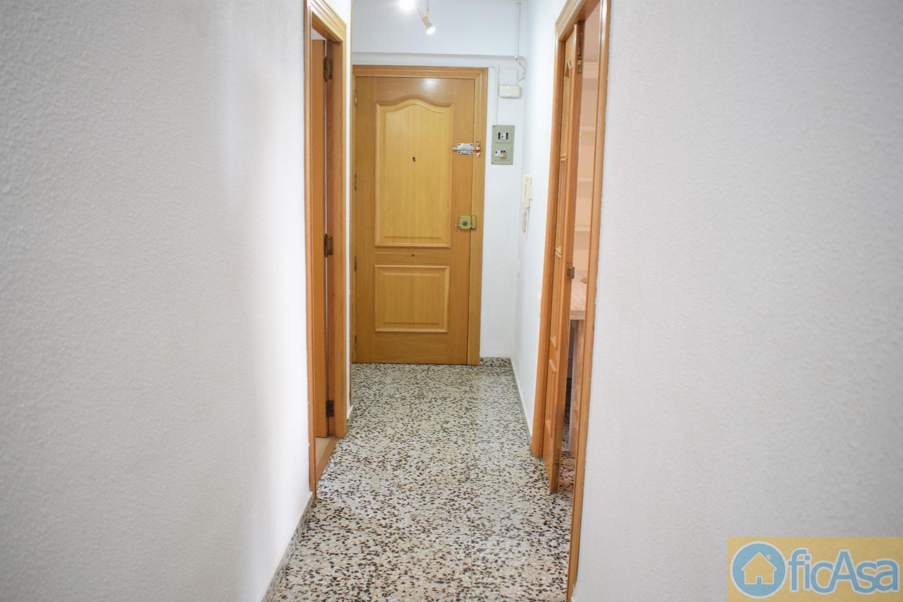 For sale of flat in Castellón
