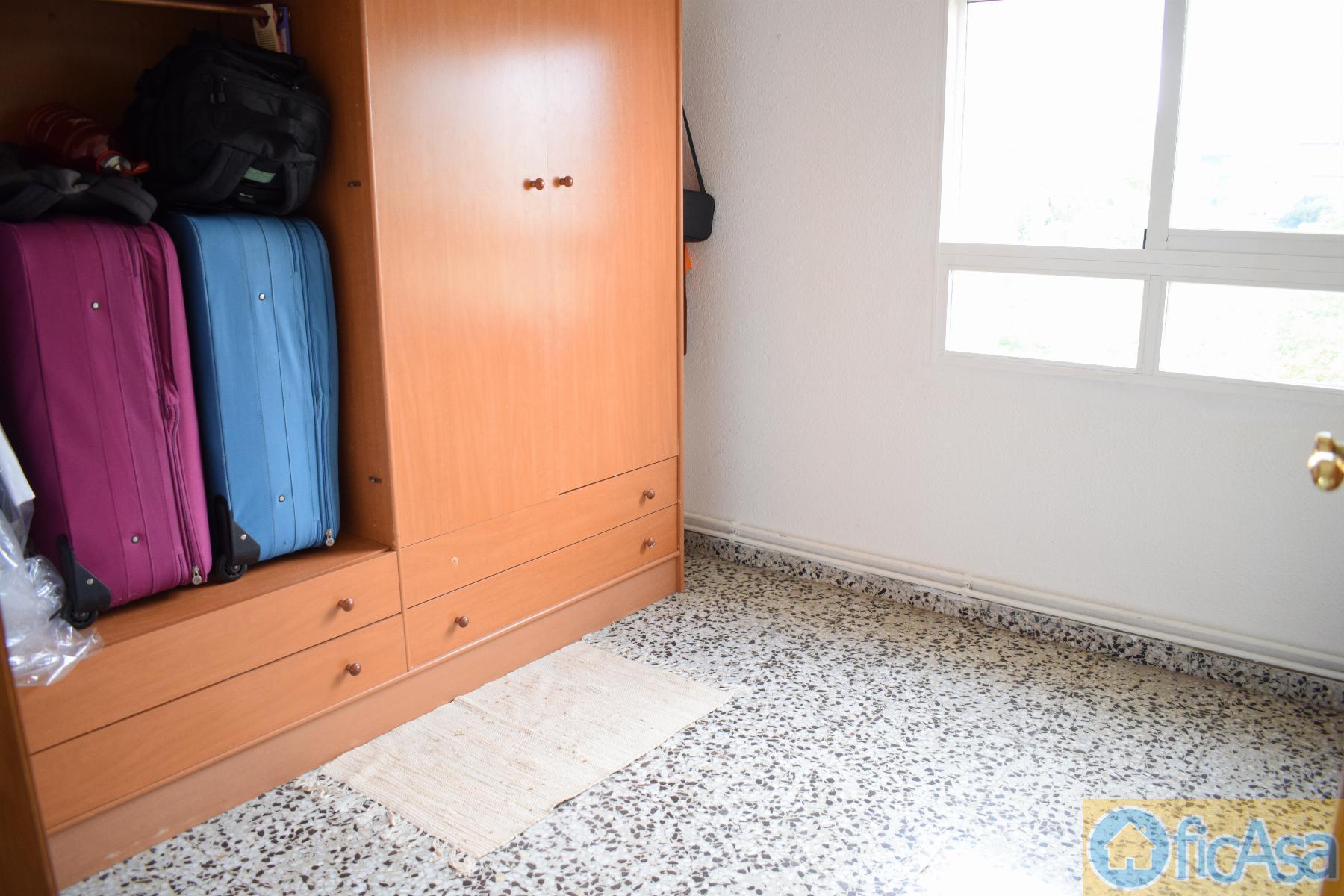 For sale of flat in Castellón
