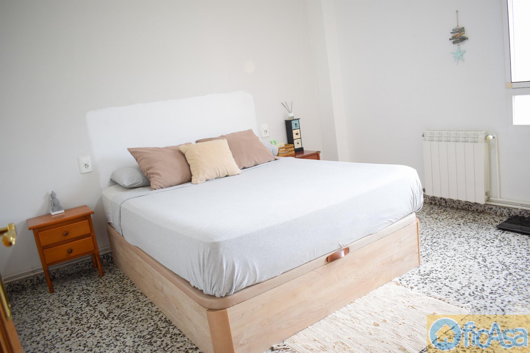 For sale of flat in Castellón
