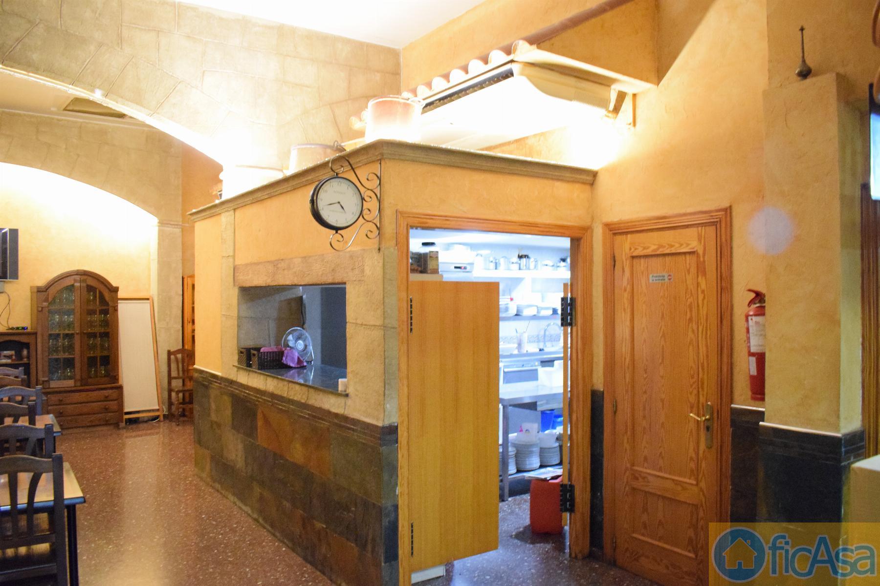 For sale of commercial in Castellón