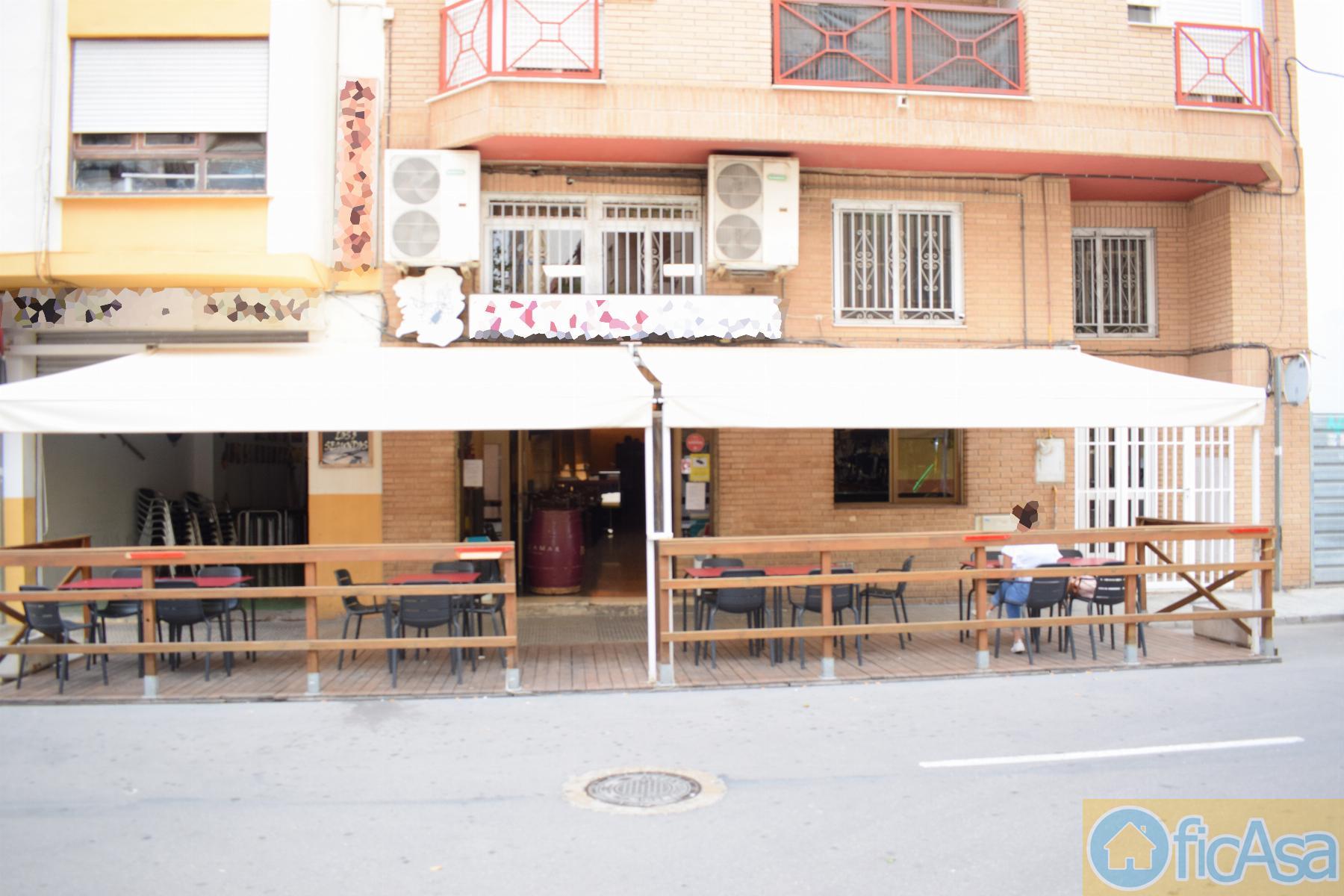 For sale of commercial in Castellón