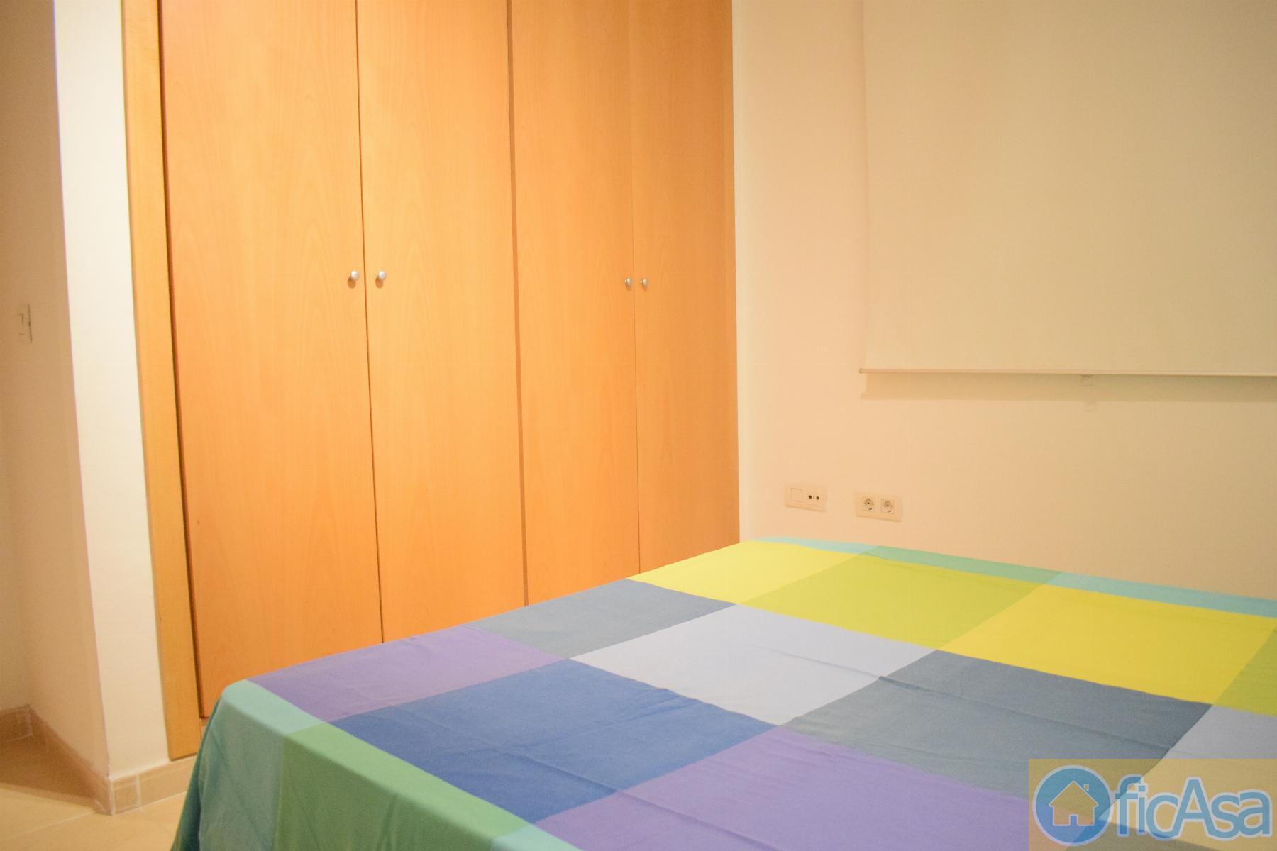 For sale of flat in Almazora