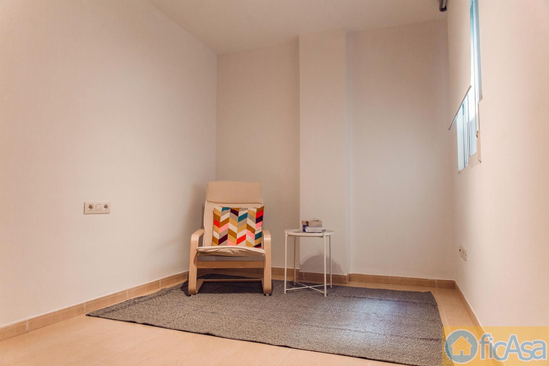 For sale of flat in Almazora