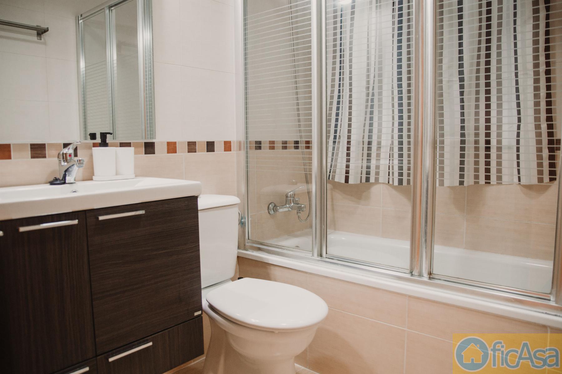 For sale of flat in Almazora