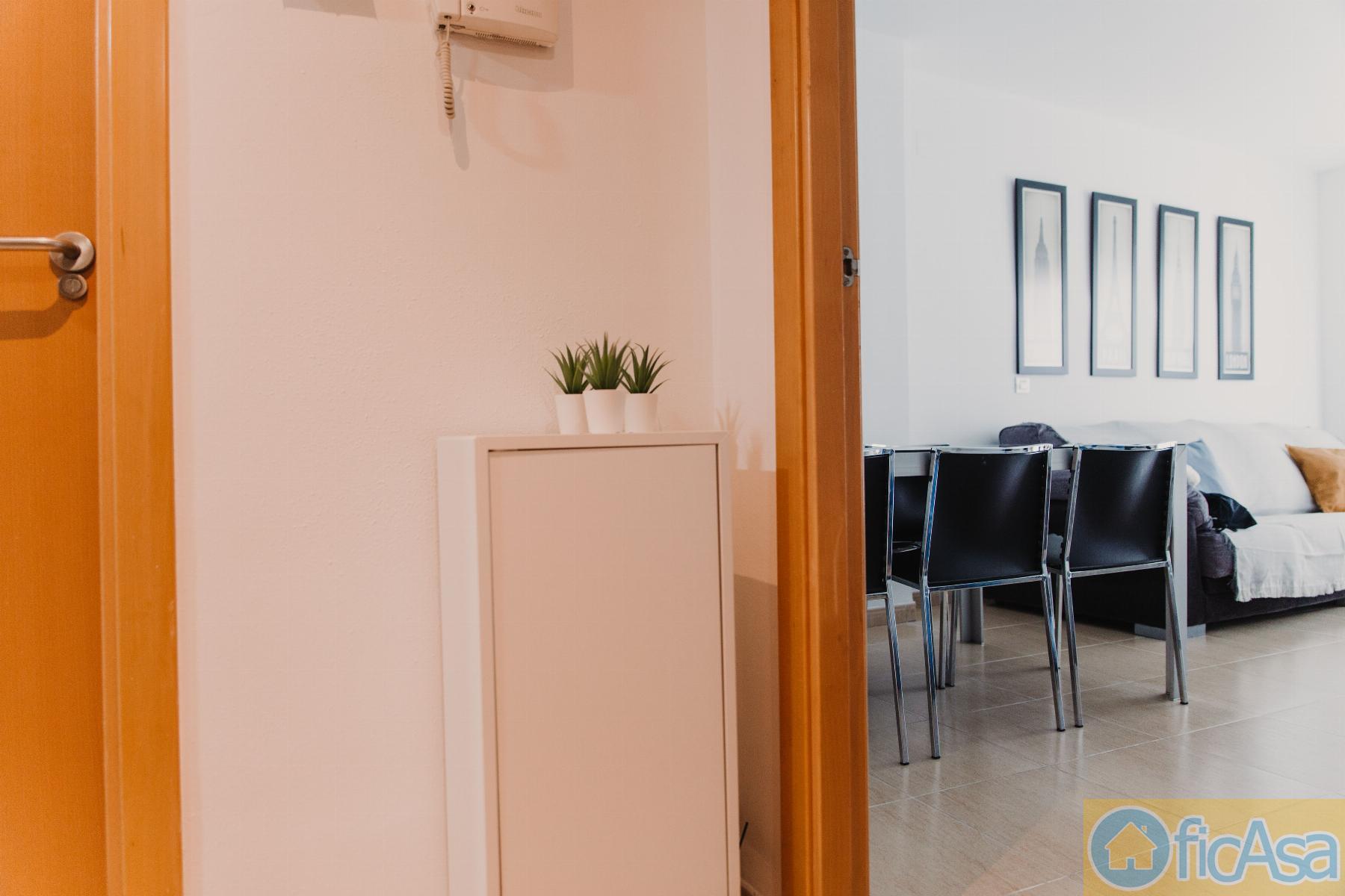 For sale of flat in Almazora