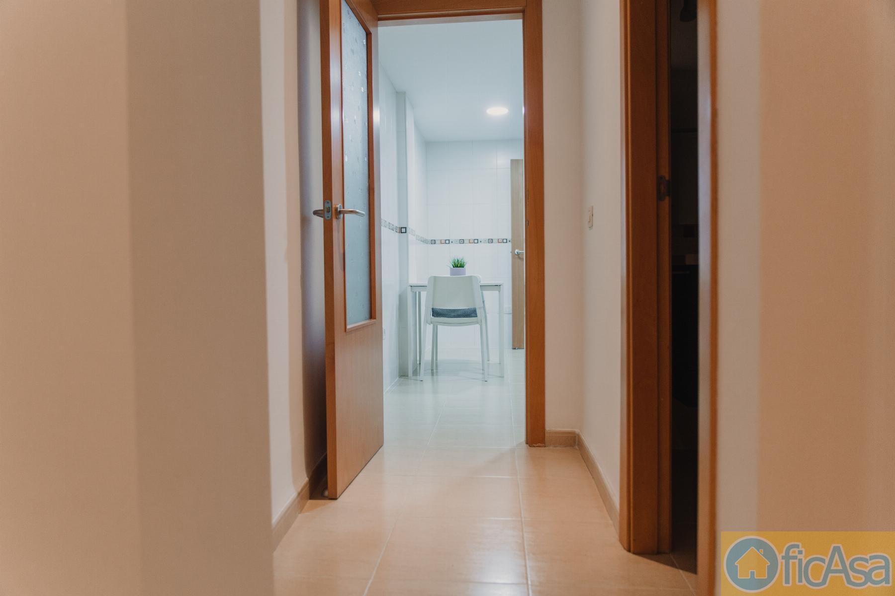 For sale of flat in Almazora