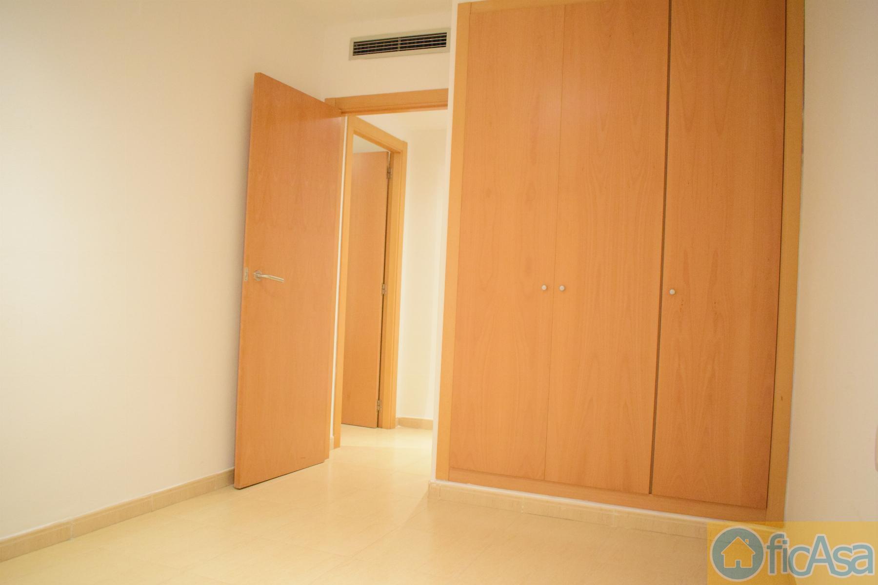 For sale of flat in Almazora