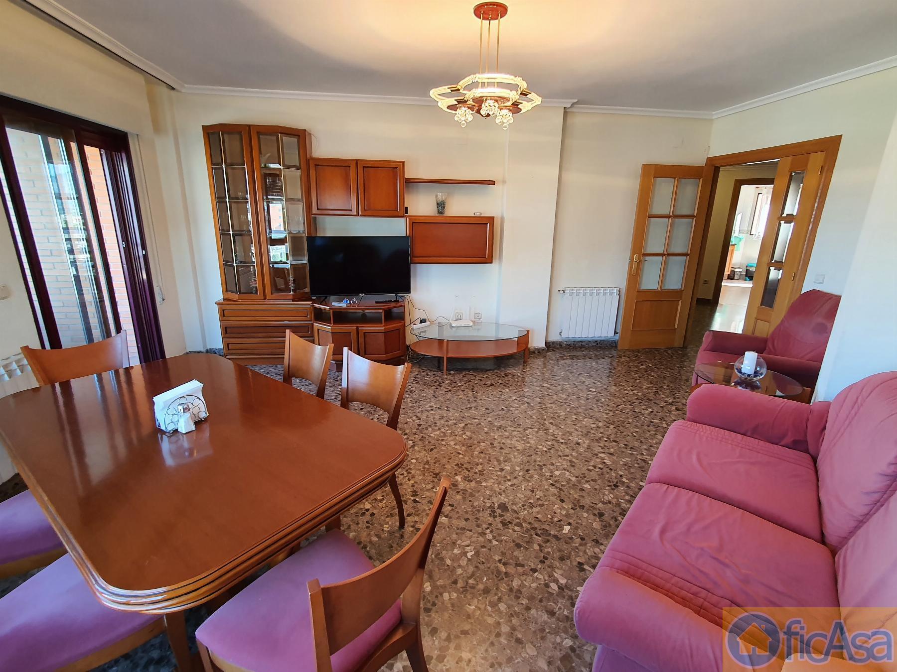 For sale of flat in Castellón