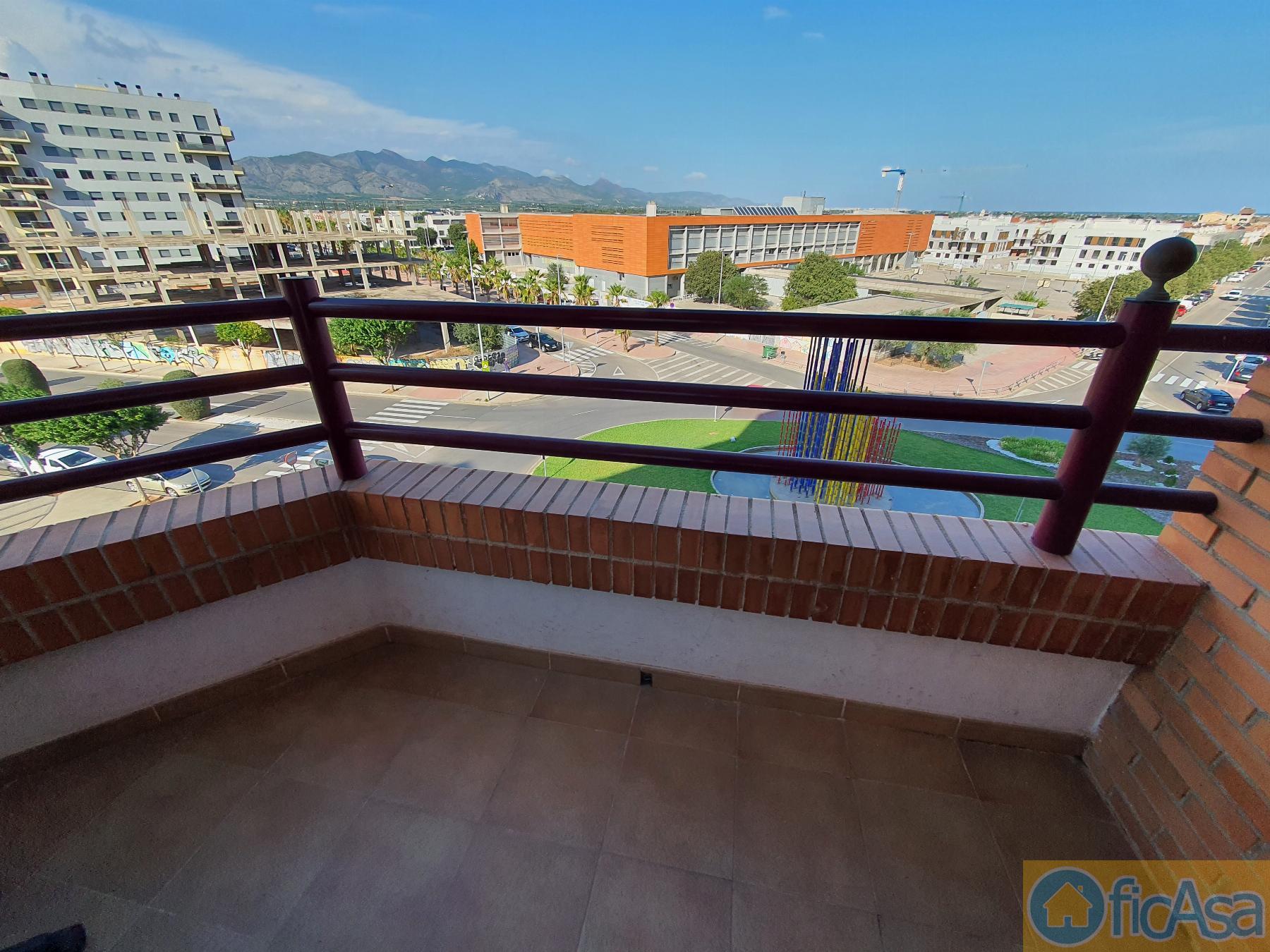 For sale of flat in Castellón