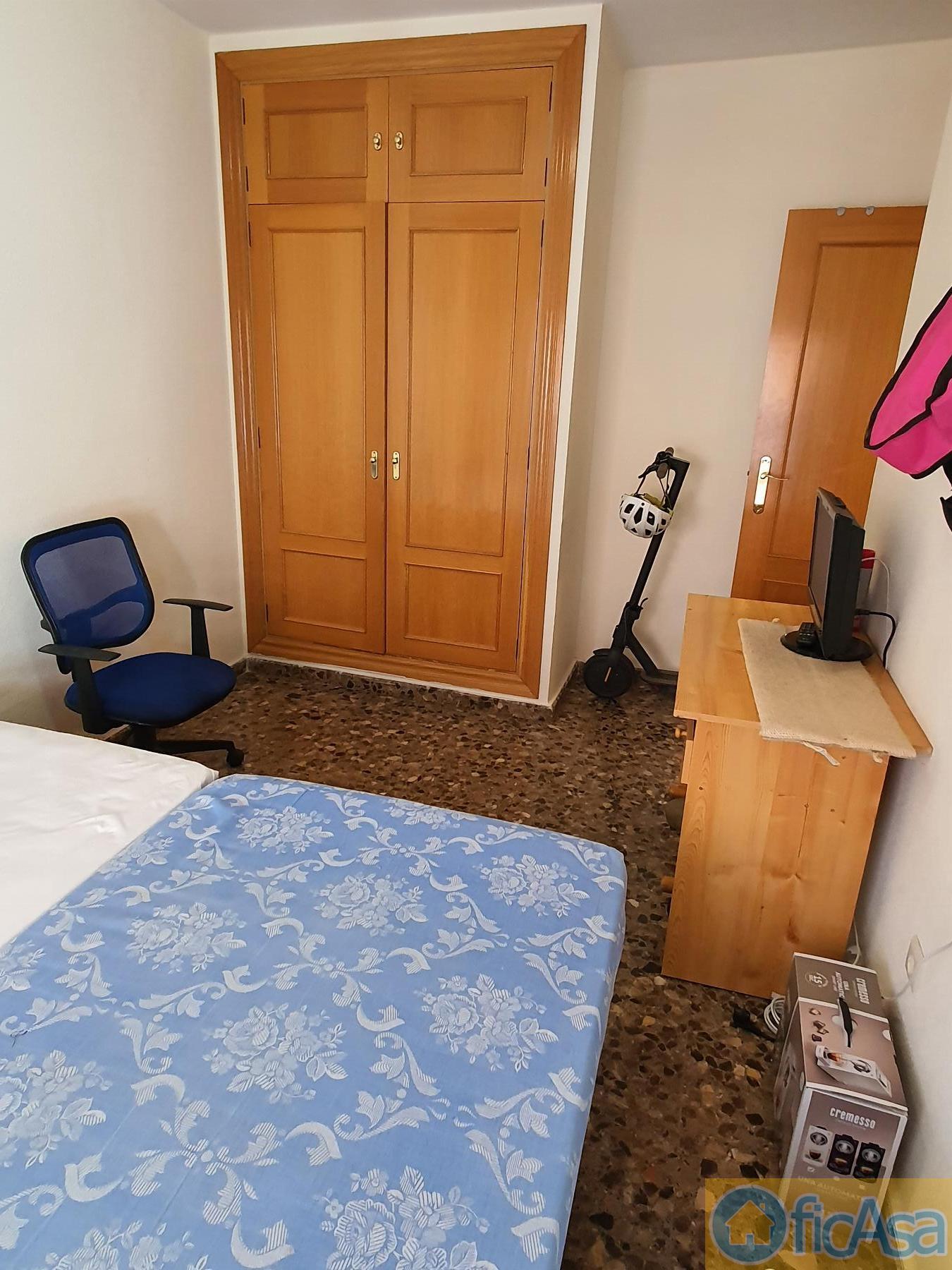 For sale of flat in Castellón