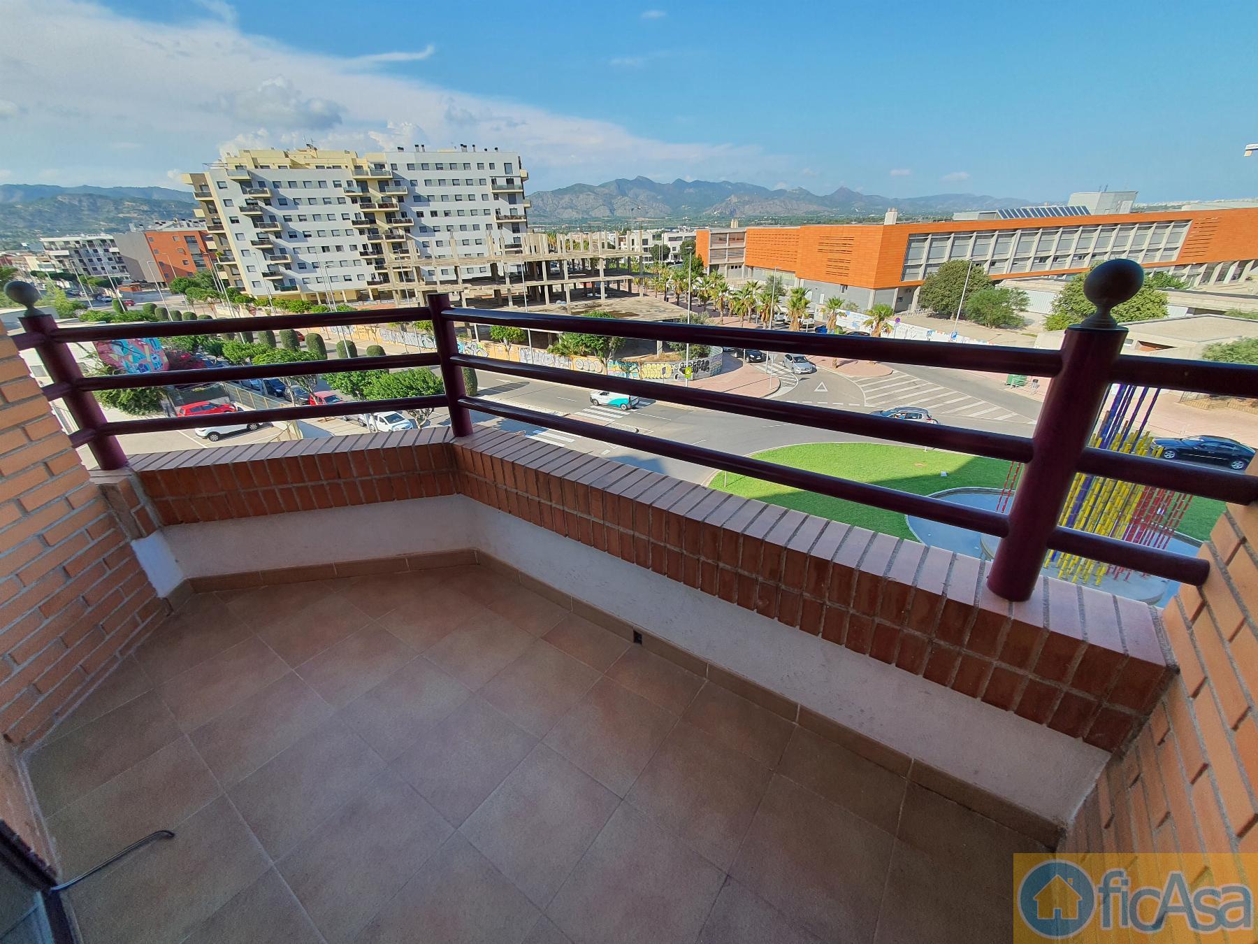 For sale of flat in Castellón