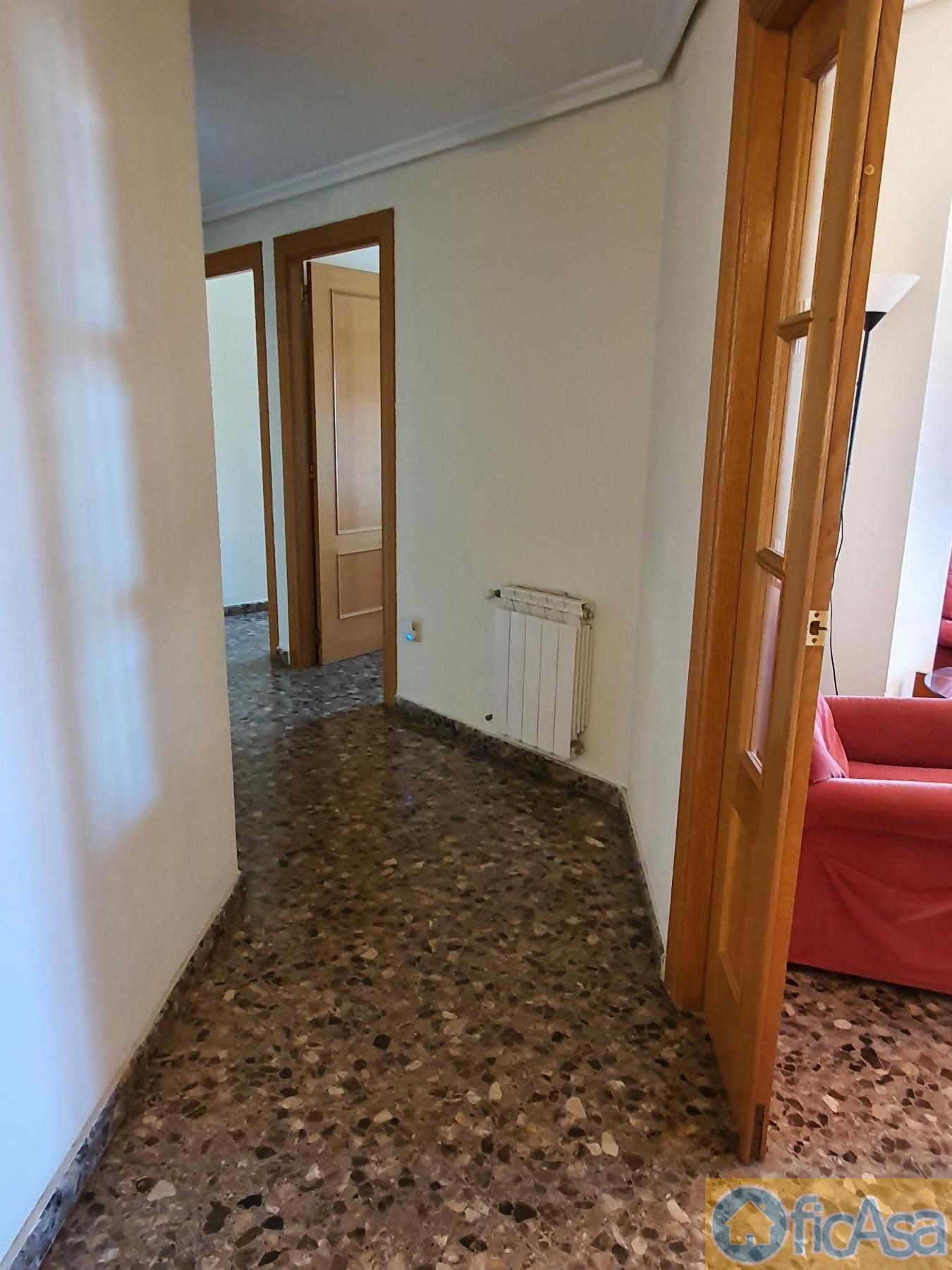 For sale of flat in Castellón