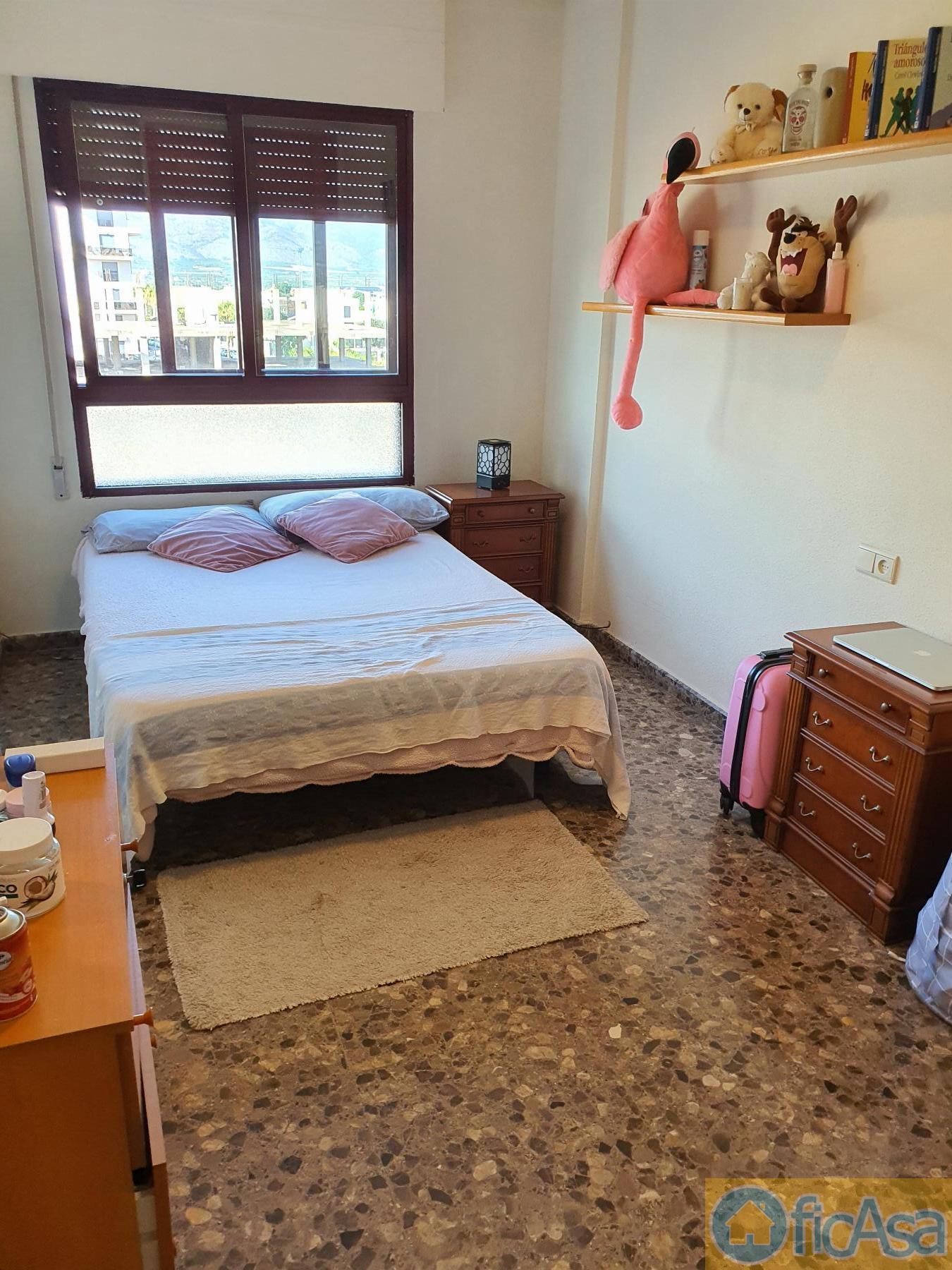 For sale of flat in Castellón