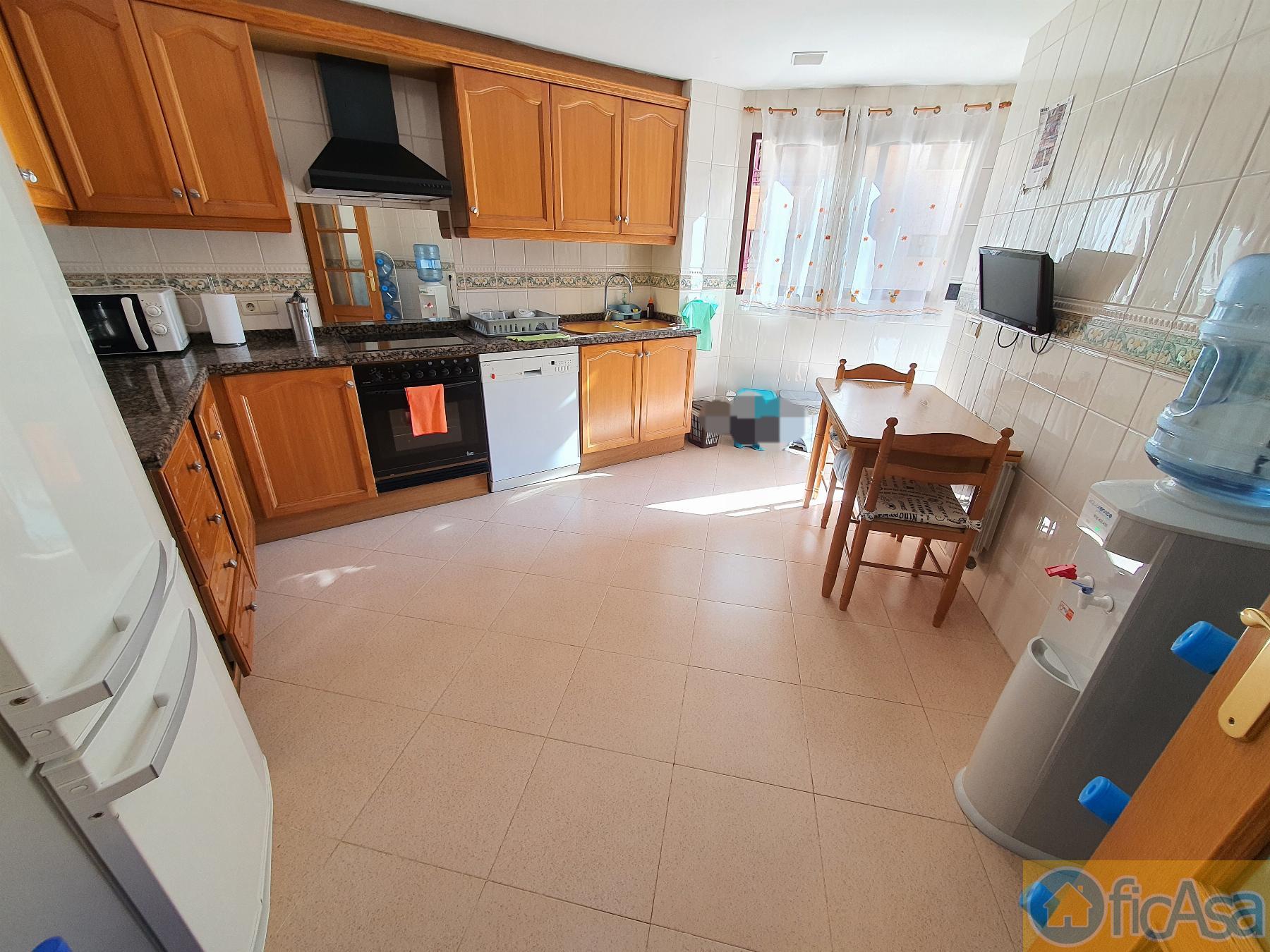 For sale of flat in Castellón