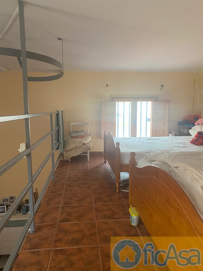 For sale of house in La Pobla Tornesa