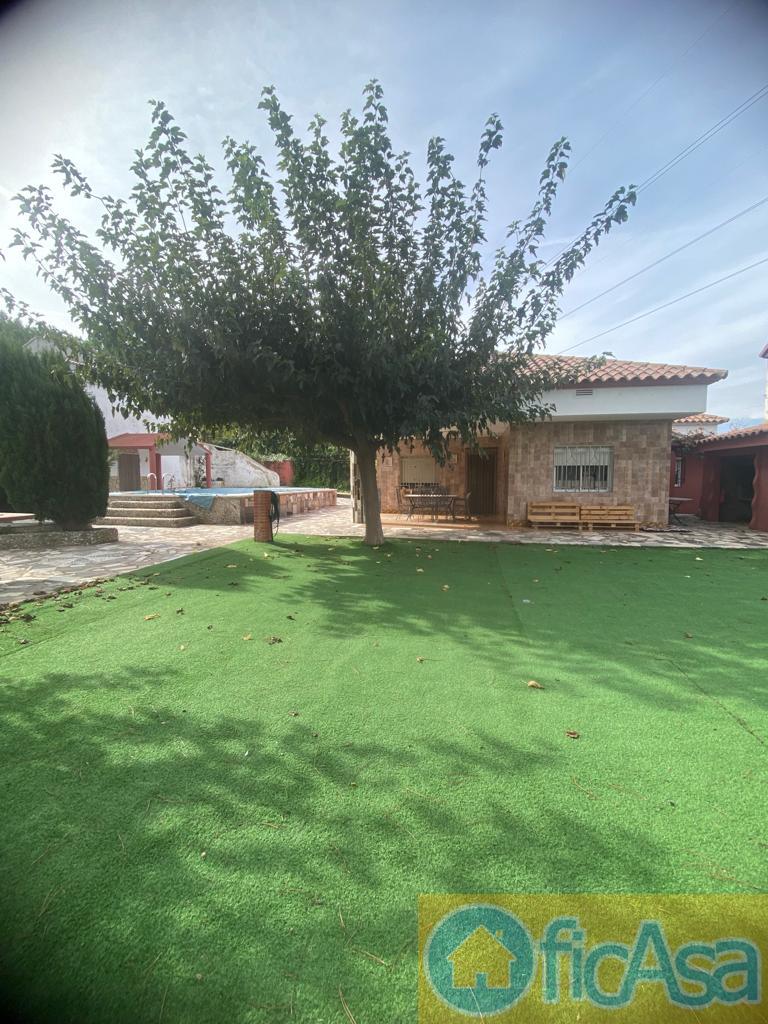 For sale of house in La Pobla Tornesa