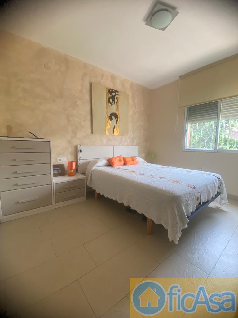 For sale of house in La Pobla Tornesa
