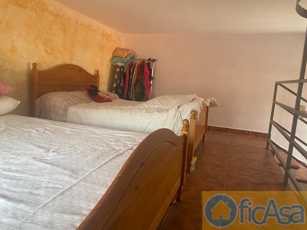 For sale of house in La Pobla Tornesa