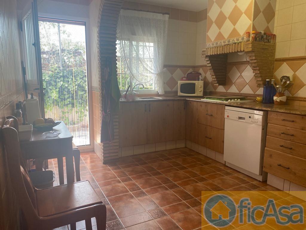For sale of house in La Pobla Tornesa