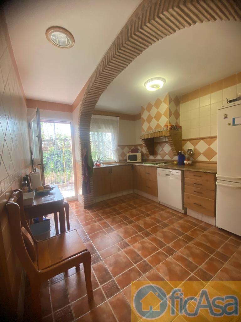For sale of house in La Pobla Tornesa