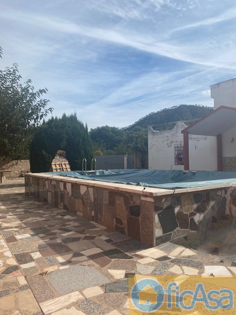 For sale of house in La Pobla Tornesa