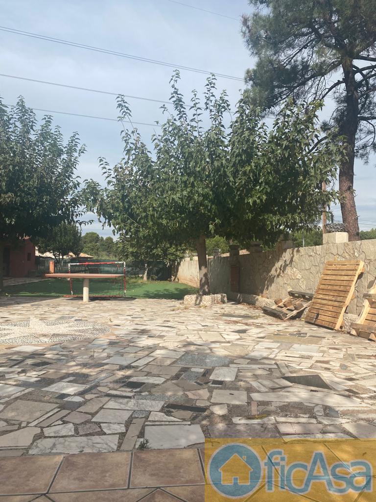 For sale of house in La Pobla Tornesa