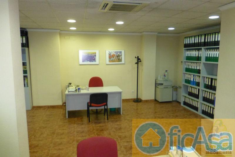 Venta de local comercial en Castellón