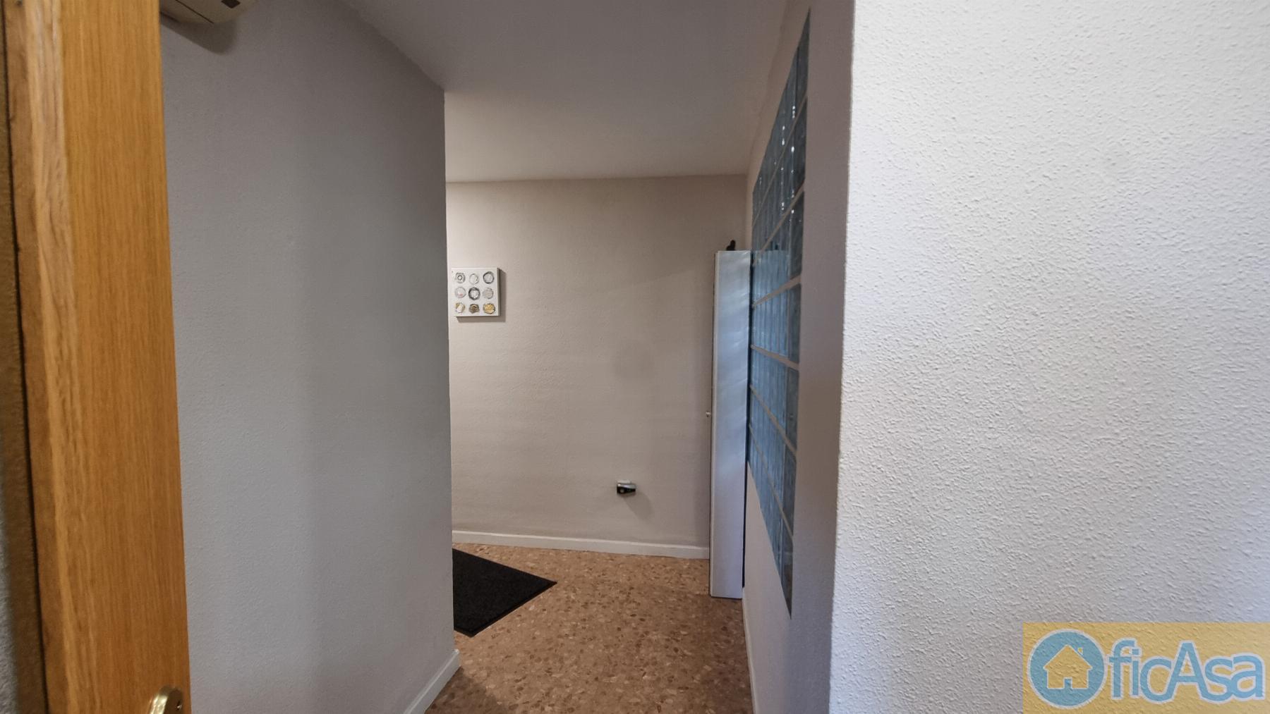 For sale of flat in Castellón