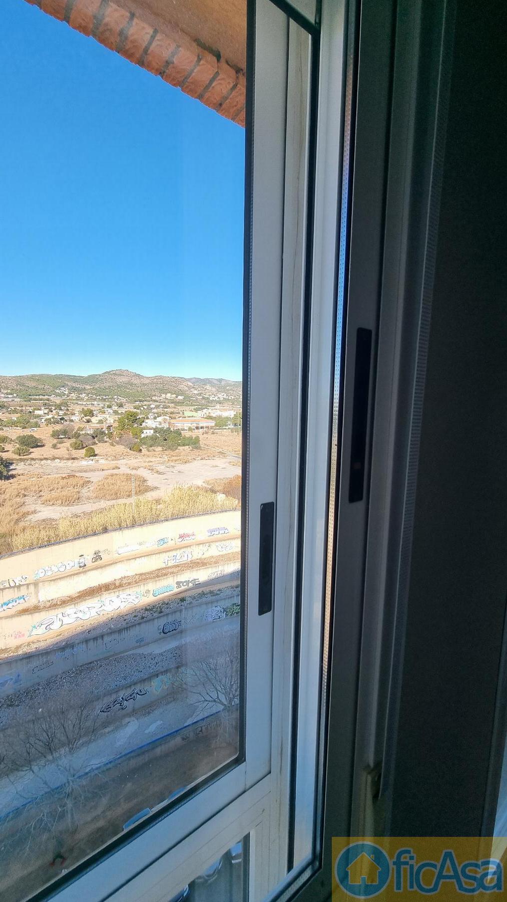 For sale of flat in Castellón