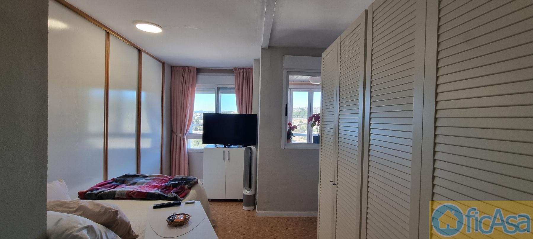 For sale of flat in Castellón