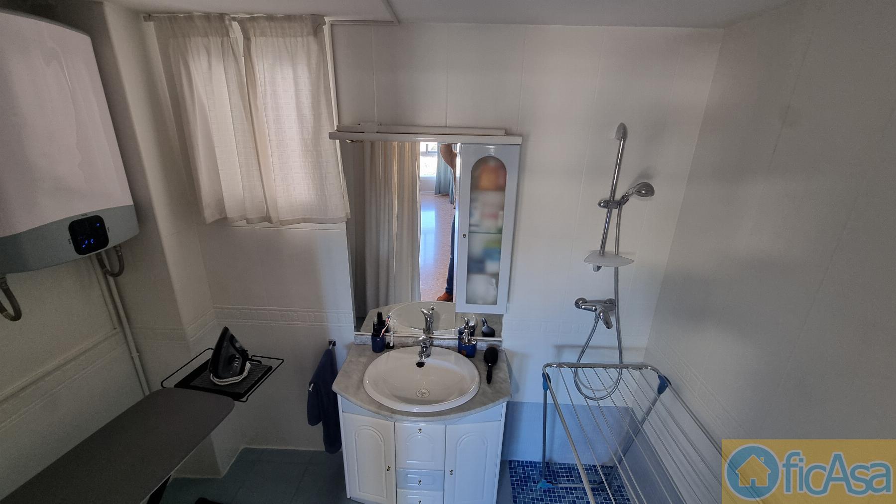 For sale of flat in Castellón