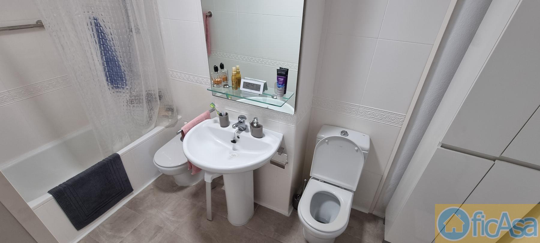 For sale of flat in Castellón