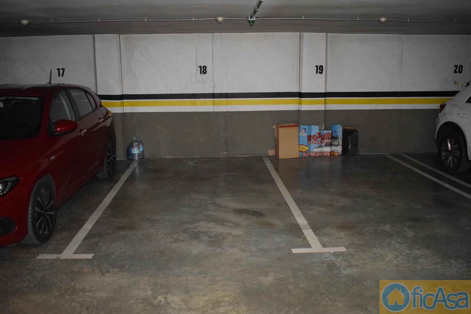 For sale of flat in Castellón