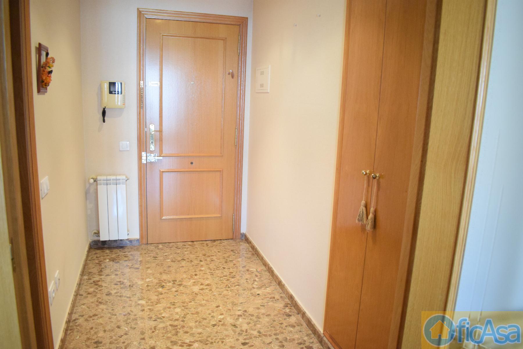 For sale of flat in Castellón