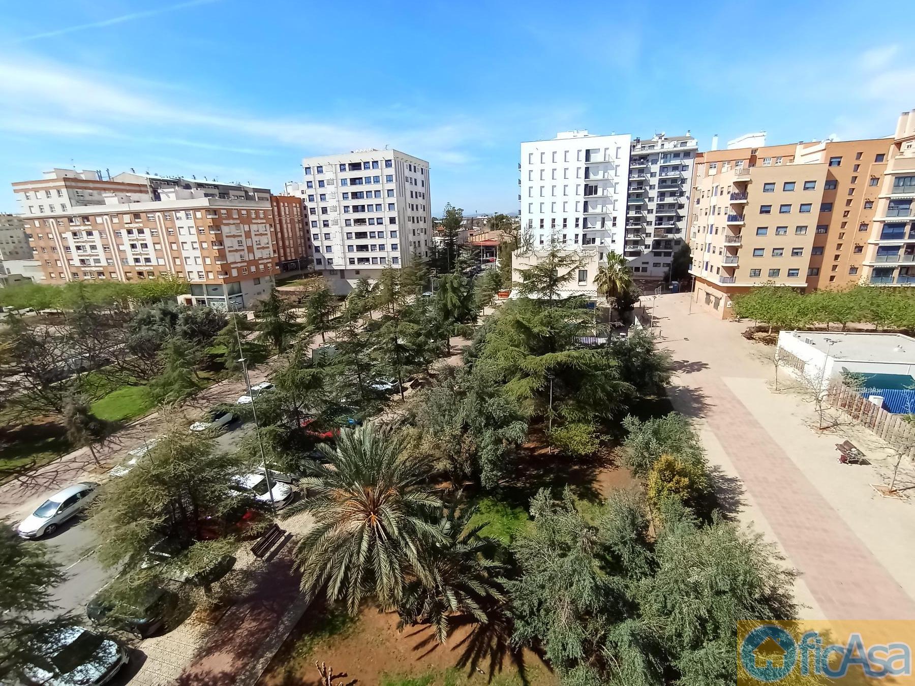 For sale of flat in Castellón