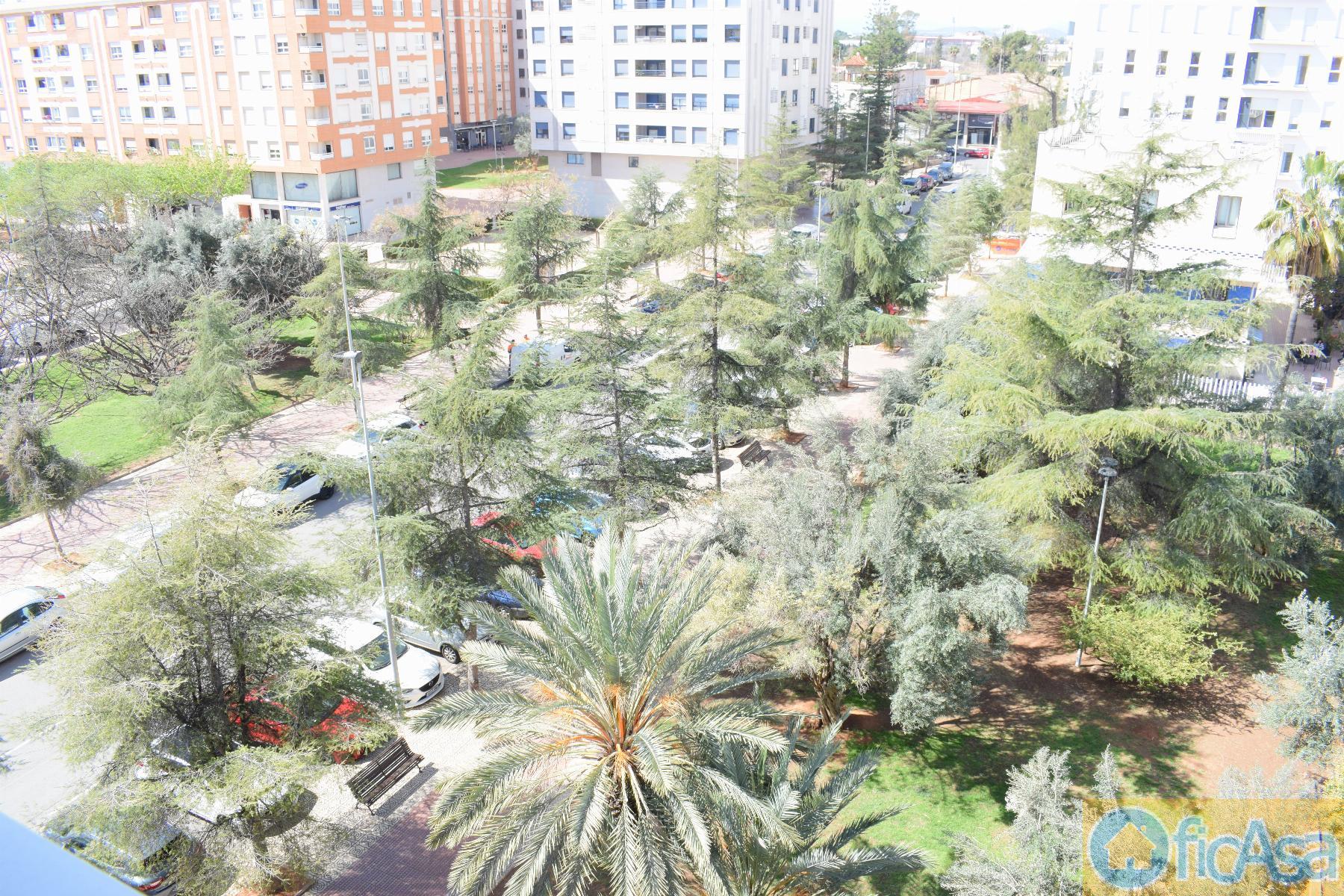 For sale of flat in Castellón